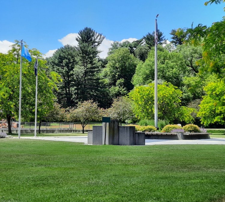Field of Honor Veterans Memorial (Black&nbspRiver&nbspFalls,&nbspWI)